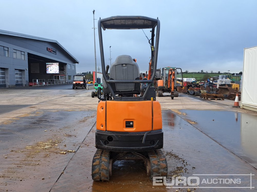 2016 Hitachi ZX19U-5A - Mini rýpadlo: obrázek 4 2016 Hitachi ZX19U-5A - Mini rýpadlo: obrázek 4