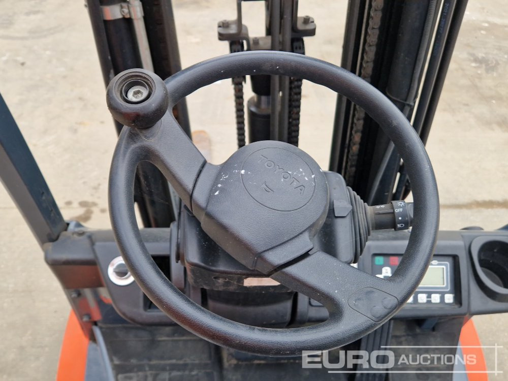 Vysokozdvižný vozík 2016 Toyota 8FBM20T: obrázek 23