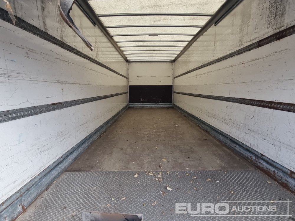 Skříňový nákladní auto 2017 DAF CF260: obrázek 18