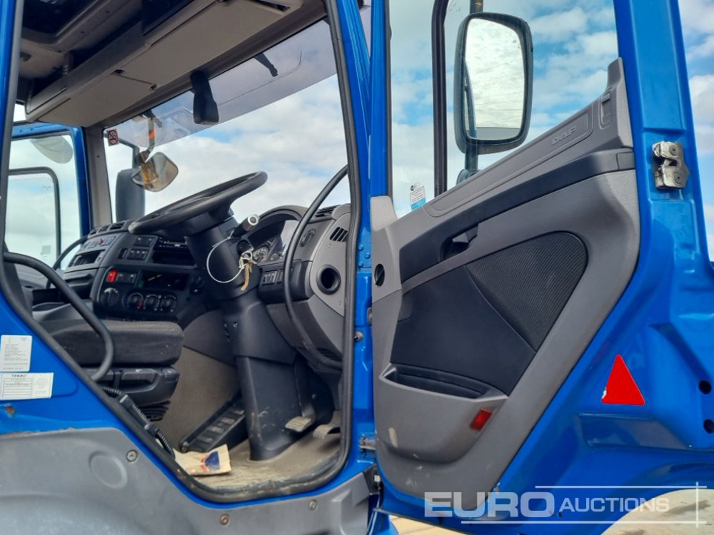 Skříňový nákladní auto 2017 DAF CF260: obrázek 26