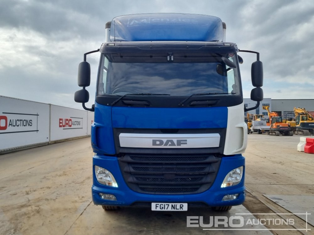 Skříňový nákladní auto 2017 DAF CF260: obrázek 8
