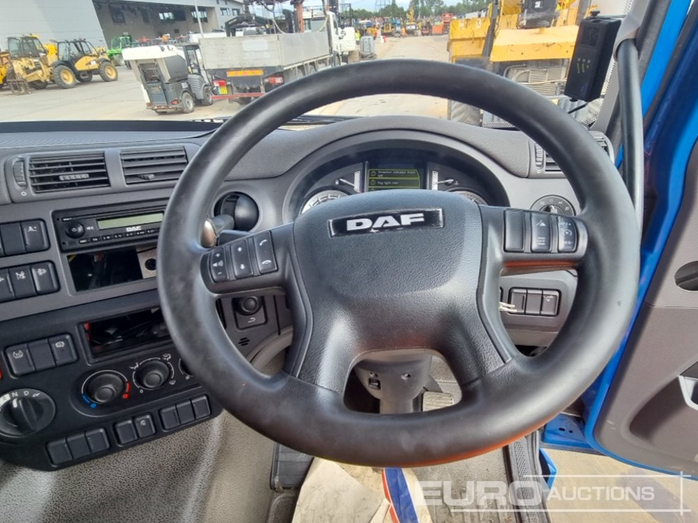 Skříňový nákladní auto 2017 DAF CF260: obrázek 38
