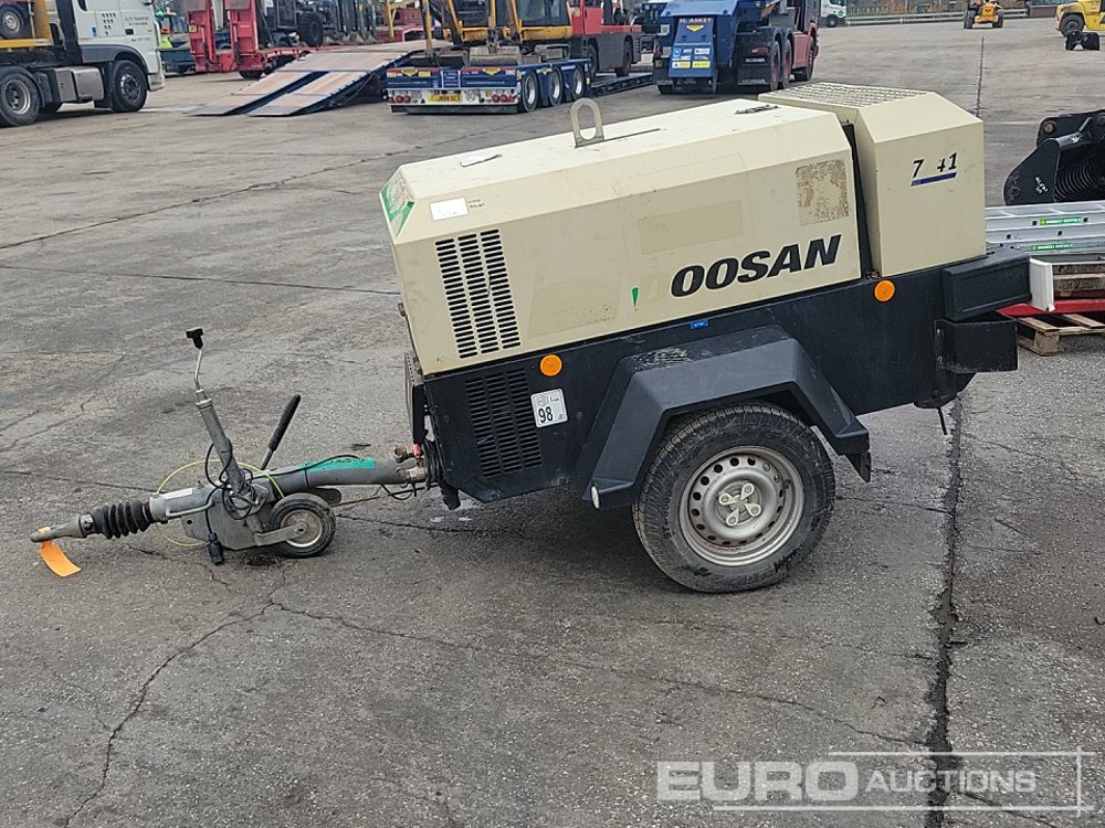 2017 Doosan 741 - Mobilní kompresor: obrázek 2 2017 Doosan 741 - Mobilní kompresor: obrázek 2