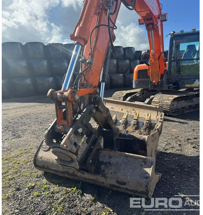 2017 Doosan DX85R-3 - Mini rýpadlo: obrázek 2 2017 Doosan DX85R-3 - Mini rýpadlo: obrázek 2