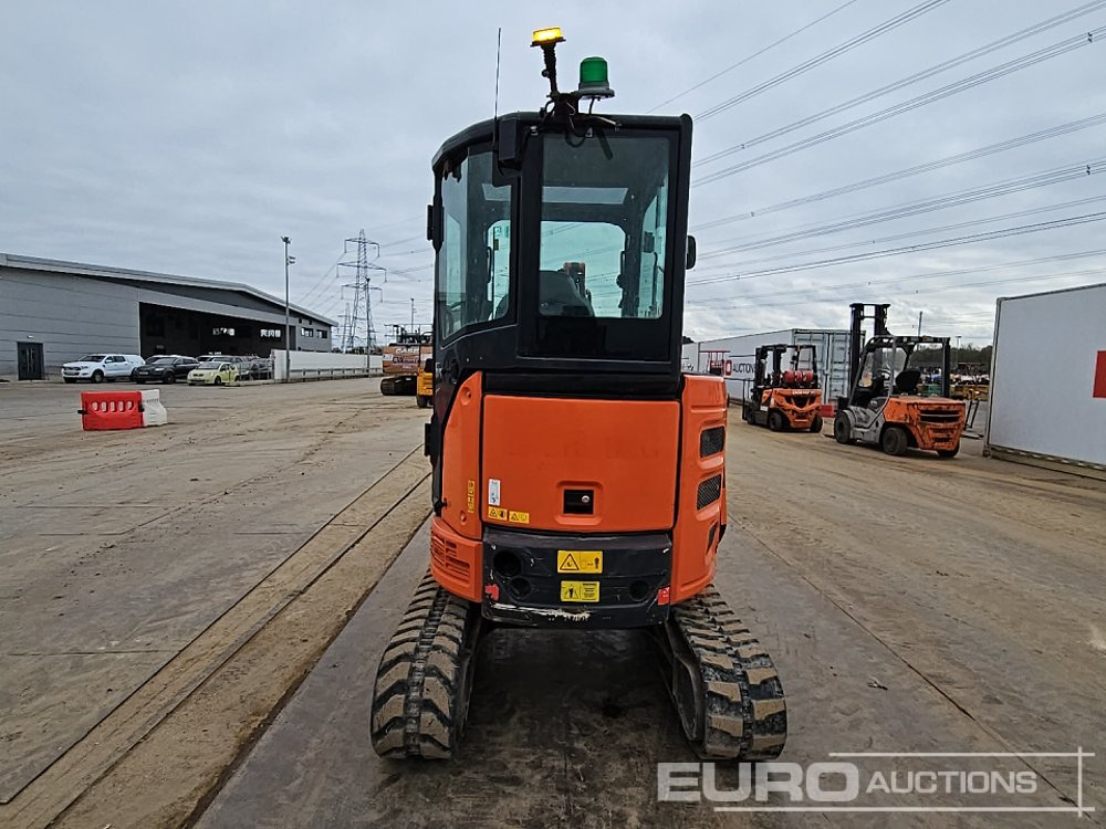 2017 Hitachi ZX26U-5A CR - Mini rýpadlo: obrázek 4 2017 Hitachi ZX26U-5A CR - Mini rýpadlo: obrázek 4
