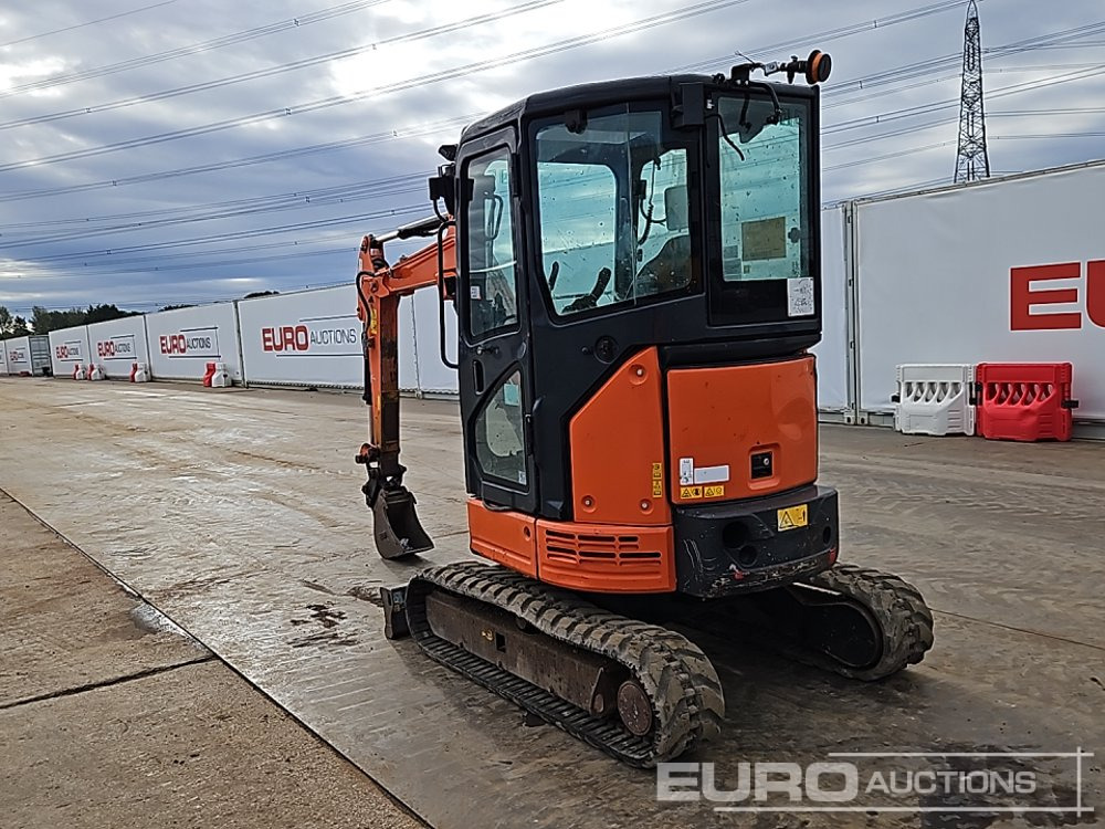 2017 Hitachi ZX26U-5A CR - Mini rýpadlo: obrázek 3 2017 Hitachi ZX26U-5A CR - Mini rýpadlo: obrázek 3