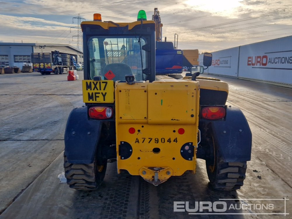 2017 JCB 525-60 Hi Viz - Teleskopický manipulátor: obrázek 4 2017 JCB 525-60 Hi Viz - Teleskopický manipulátor: obrázek 4