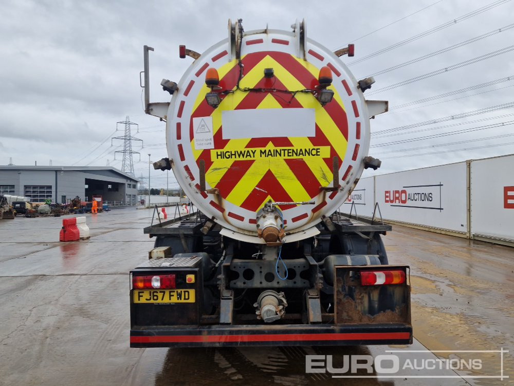 2017 Mercedes Arocs 3240 - Cisternové vozidlo: obrázek 4 2017 Mercedes Arocs 3240 - Cisternové vozidlo: obrázek 4