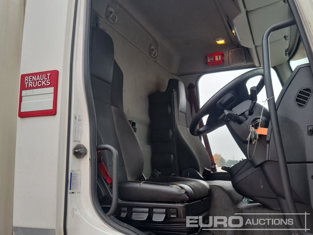 Skříňový nákladní auto 2017 Renault D14: obrázek 36 Skříňový nákladní auto 2017 Renault D14: obrázek 36