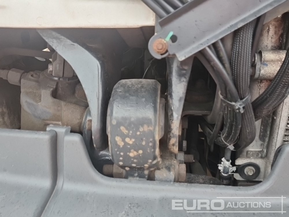 Skříňový nákladní auto 2017 Renault D14: obrázek 24 Skříňový nákladní auto 2017 Renault D14: obrázek 24