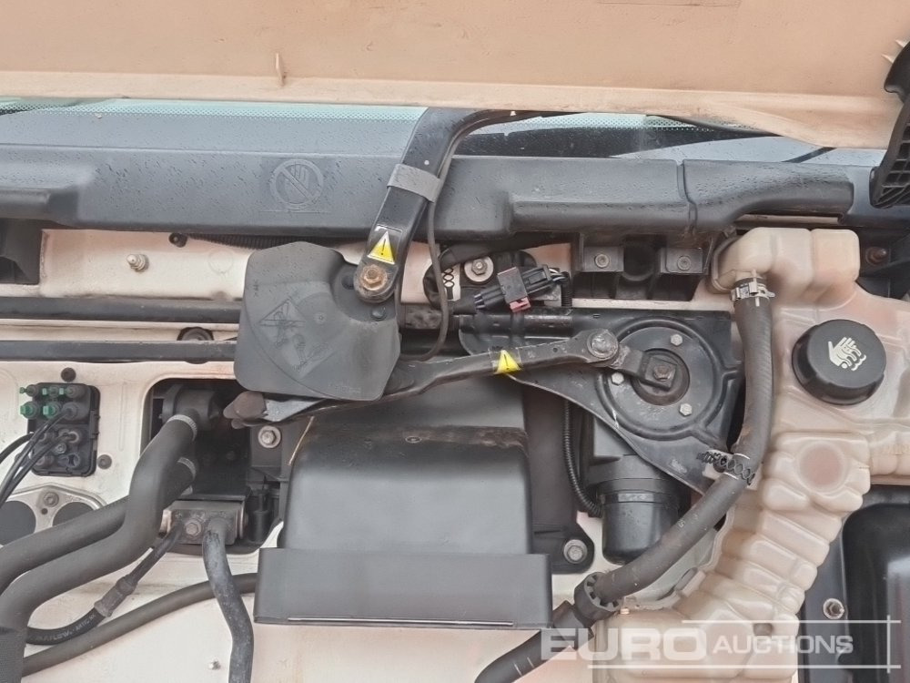 Skříňový nákladní auto 2017 Renault D14: obrázek 25 Skříňový nákladní auto 2017 Renault D14: obrázek 25