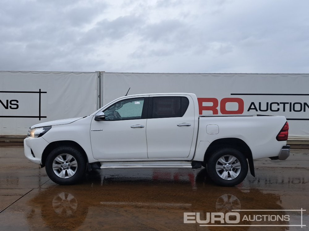 2017 Toyota Hilux - Pick-up: obrázek 2 2017 Toyota Hilux - Pick-up: obrázek 2