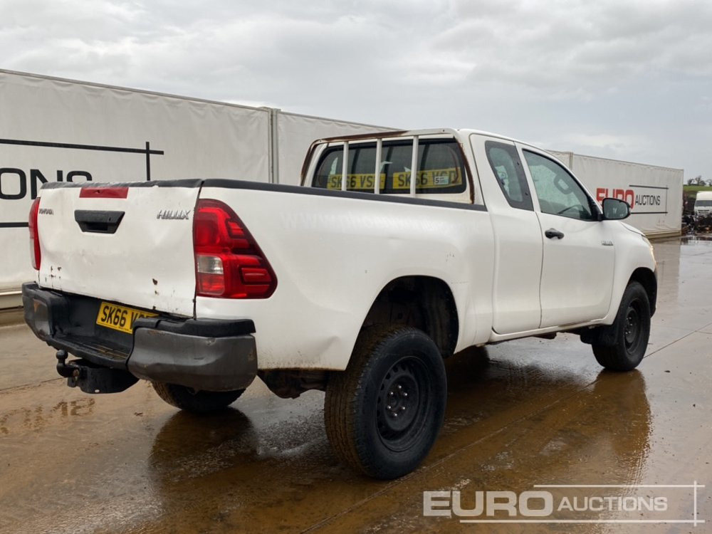 2017 Toyota Hilux - Pick-up: obrázek 1 2017 Toyota Hilux - Pick-up: obrázek 1