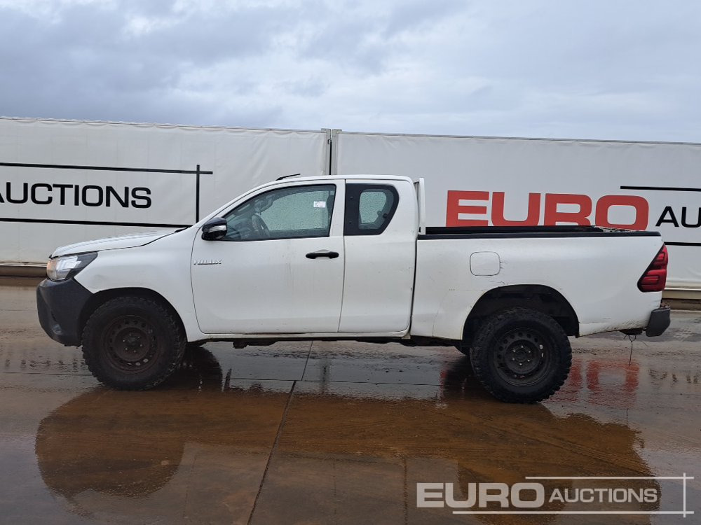 2017 Toyota Hilux - Pick-up: obrázek 2 2017 Toyota Hilux - Pick-up: obrázek 2