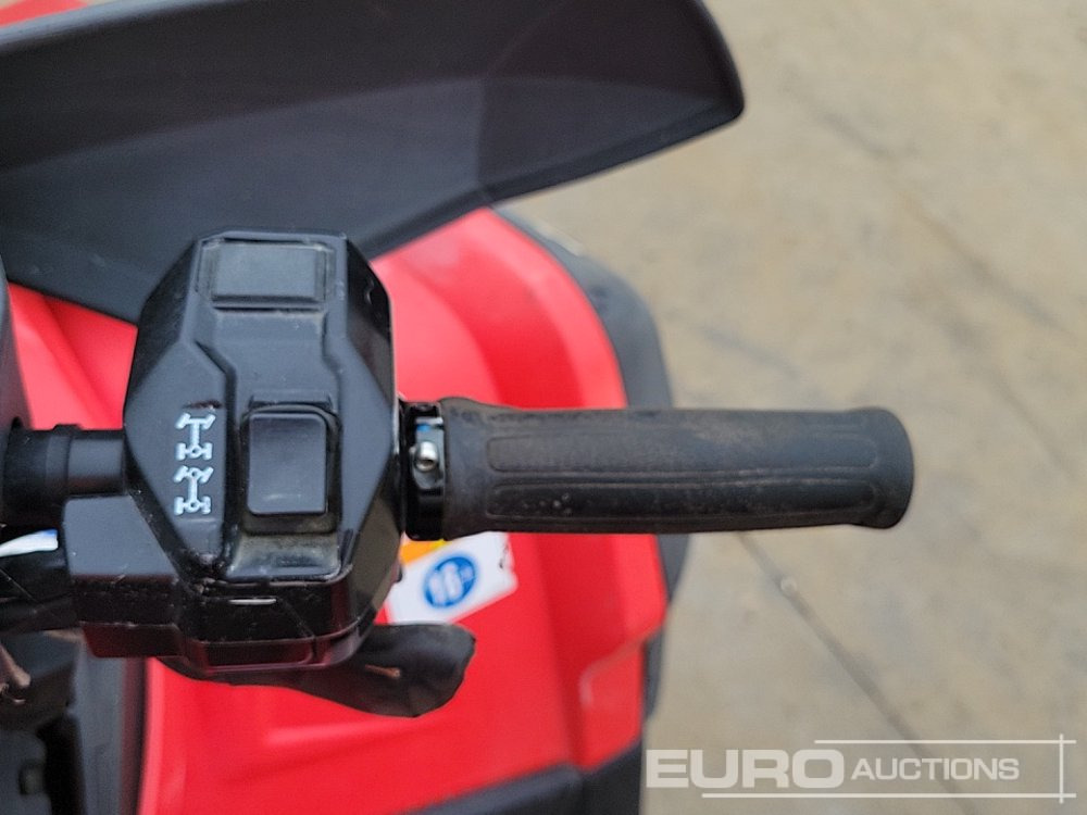 Čtyřkolka 2018 Can Am 450 OUTLANDER: obrázek 33