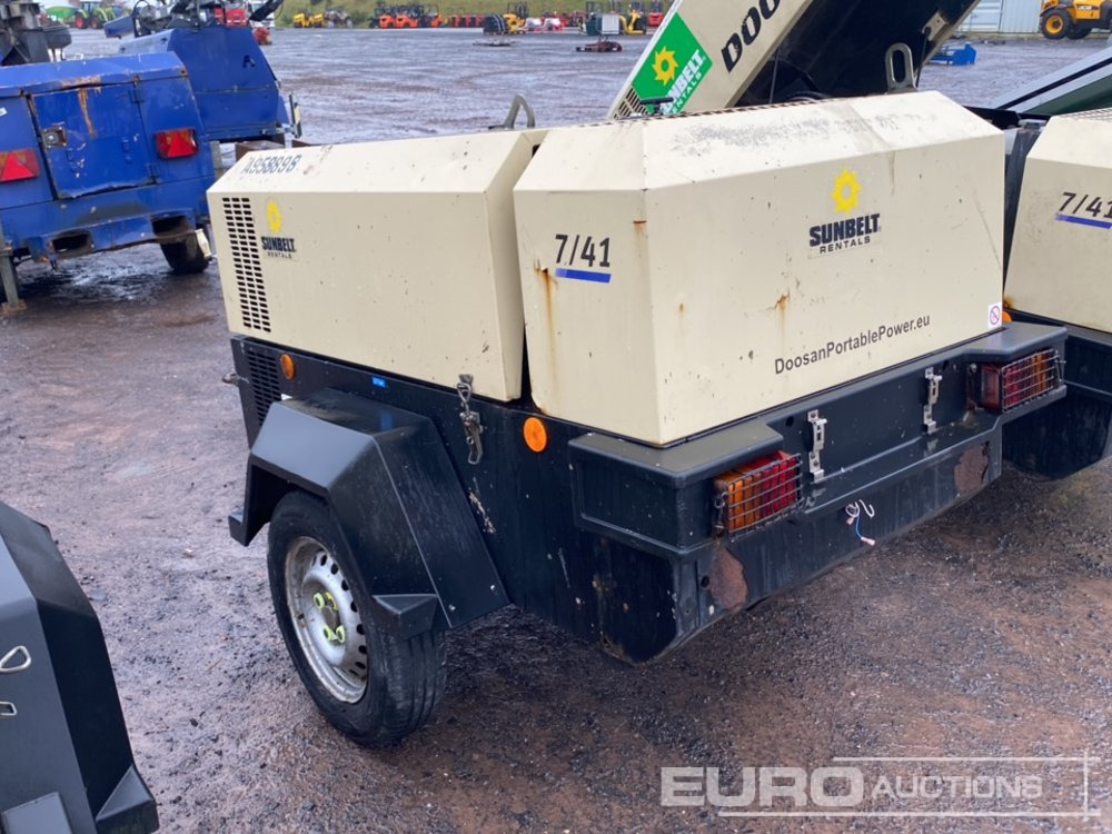 2018 Doosan 741 - Mobilní kompresor: obrázek 2 2018 Doosan 741 - Mobilní kompresor: obrázek 2