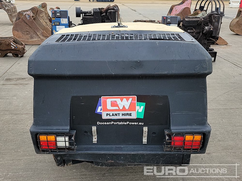 2018 Doosan 741 - Mobilní kompresor: obrázek 4 2018 Doosan 741 - Mobilní kompresor: obrázek 4