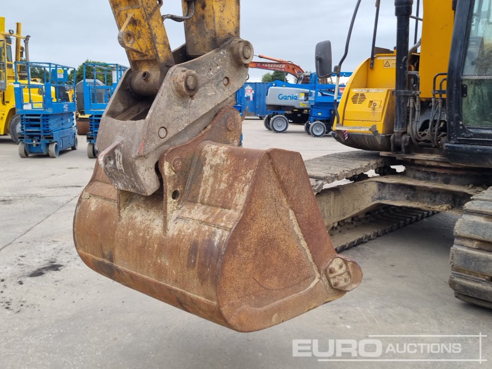 Pásové rýpadlo 2018 JCB JS131LC: obrázek 32