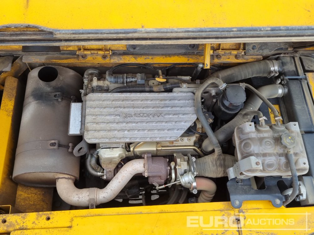 Pásové rýpadlo 2018 JCB JS131LC: obrázek 35