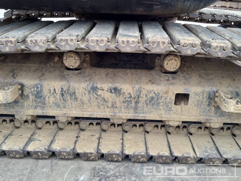 Pásové rýpadlo 2018 JCB JS131LC: obrázek 16