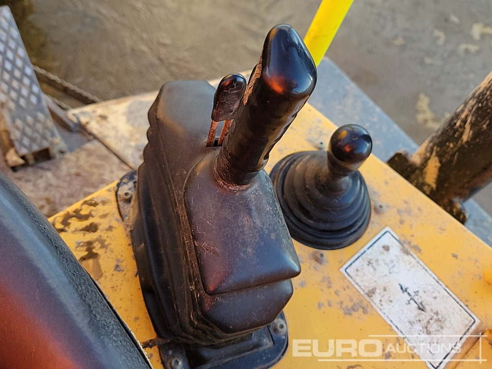 Mini-sklápěčka 2018 Mecalac TA6S: obrázek 32