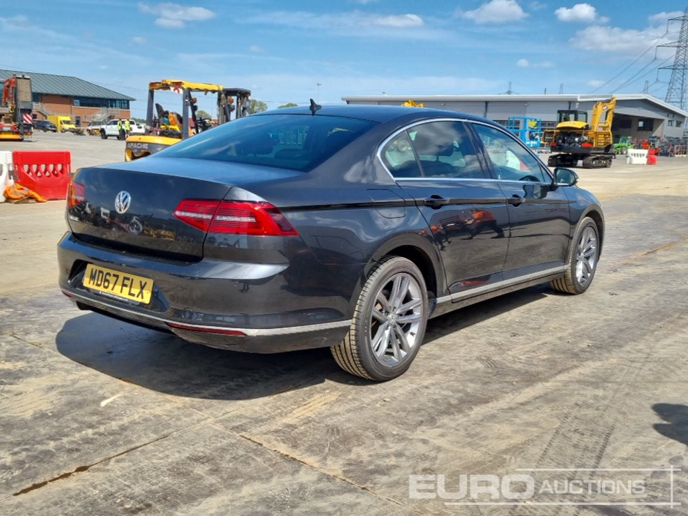 2018 Volkswagen Passat - Osobní auto: obrázek 5 2018 Volkswagen Passat - Osobní auto: obrázek 5