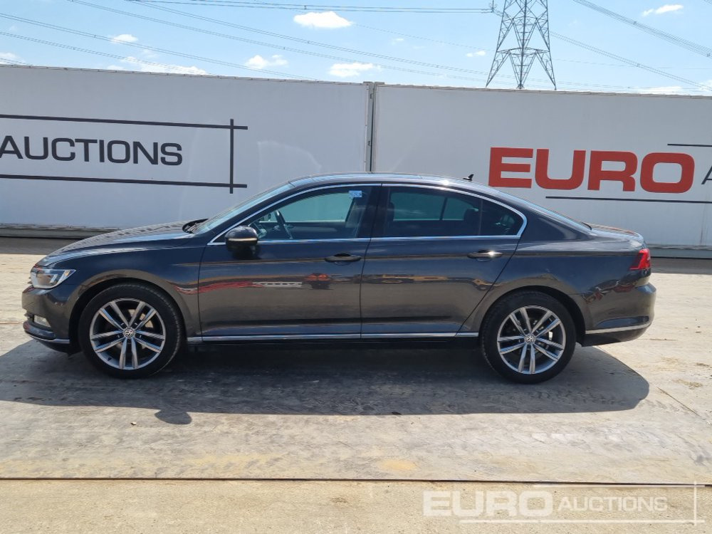 2018 Volkswagen Passat - Osobní auto: obrázek 2 2018 Volkswagen Passat - Osobní auto: obrázek 2