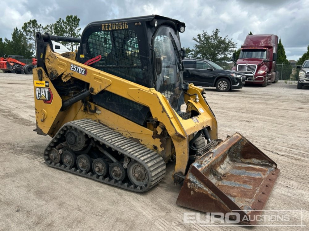 2019 CAT 257D3 - Smykový nakladač: obrázek 4 2019 CAT 257D3 - Smykový nakladač: obrázek 4