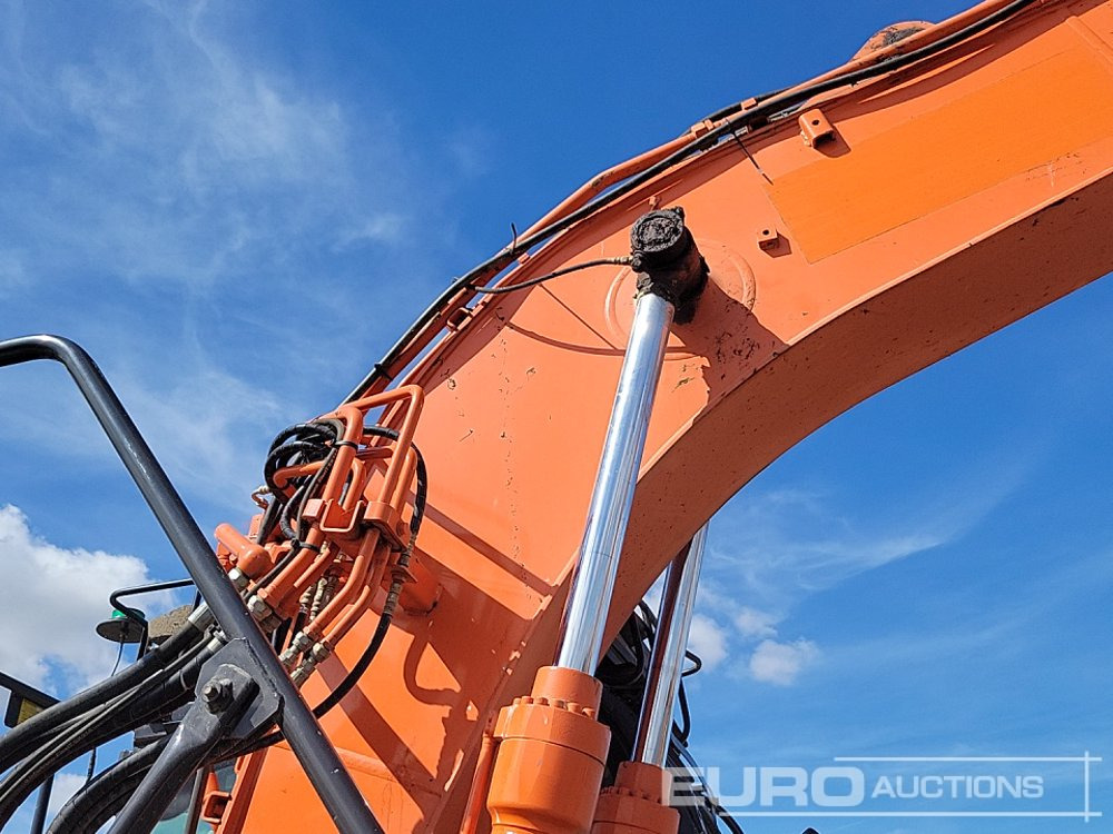 Pásové rýpadlo 2019 Hitachi ZX135US-6: obrázek 22