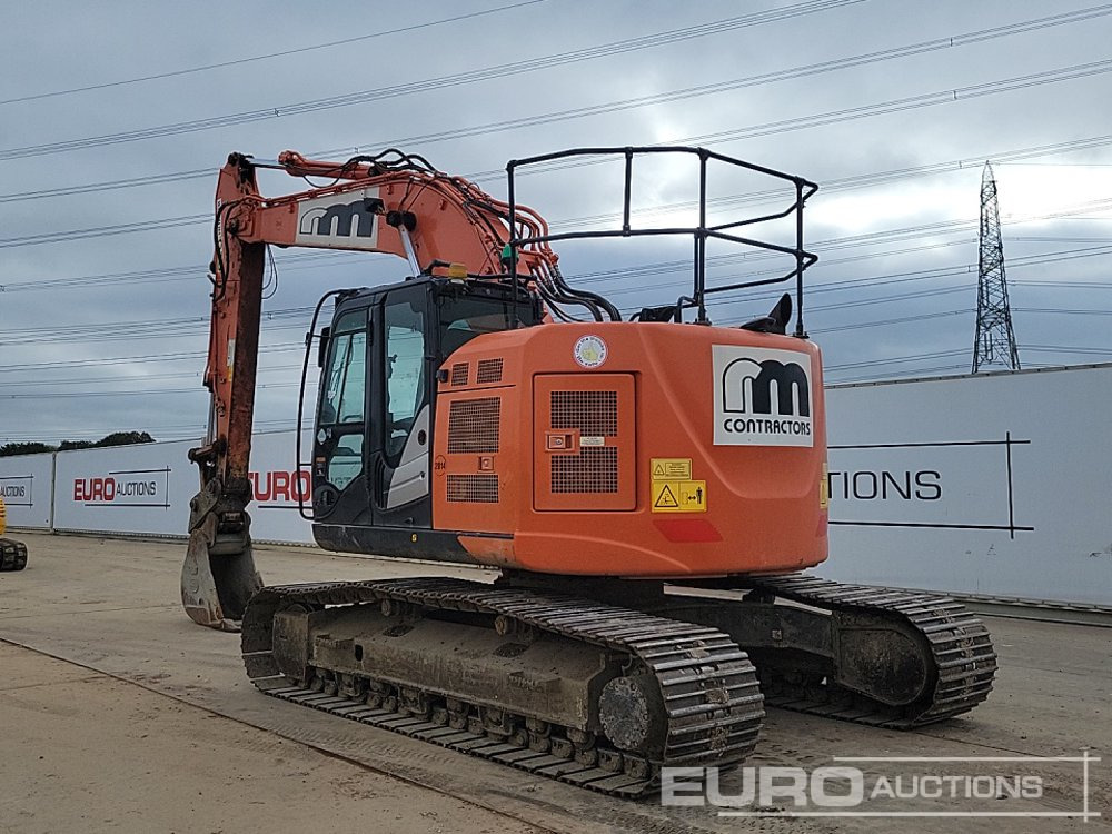 2019 Hitachi ZX225 USLC-6 - Pásové rýpadlo: obrázek 3 2019 Hitachi ZX225 USLC-6 - Pásové rýpadlo: obrázek 3