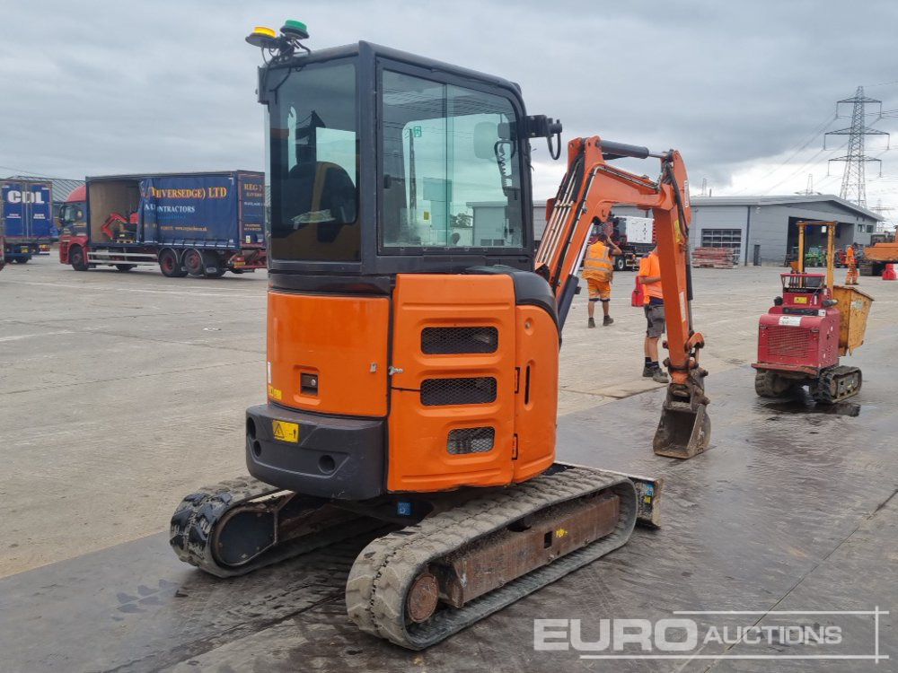 2019 Hitachi ZX26U-6 CR - Mini rýpadlo: obrázek 5 2019 Hitachi ZX26U-6 CR - Mini rýpadlo: obrázek 5