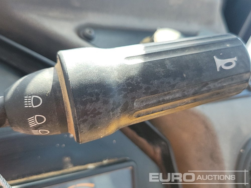Mini-sklápěčka 2019 JCB 6ST: obrázek 33