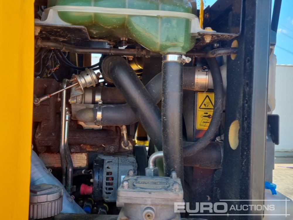 Mini-sklápěčka 2019 JCB 6ST: obrázek 16