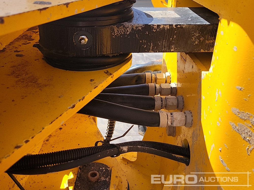 Mini-sklápěčka 2019 JCB 6ST: obrázek 21