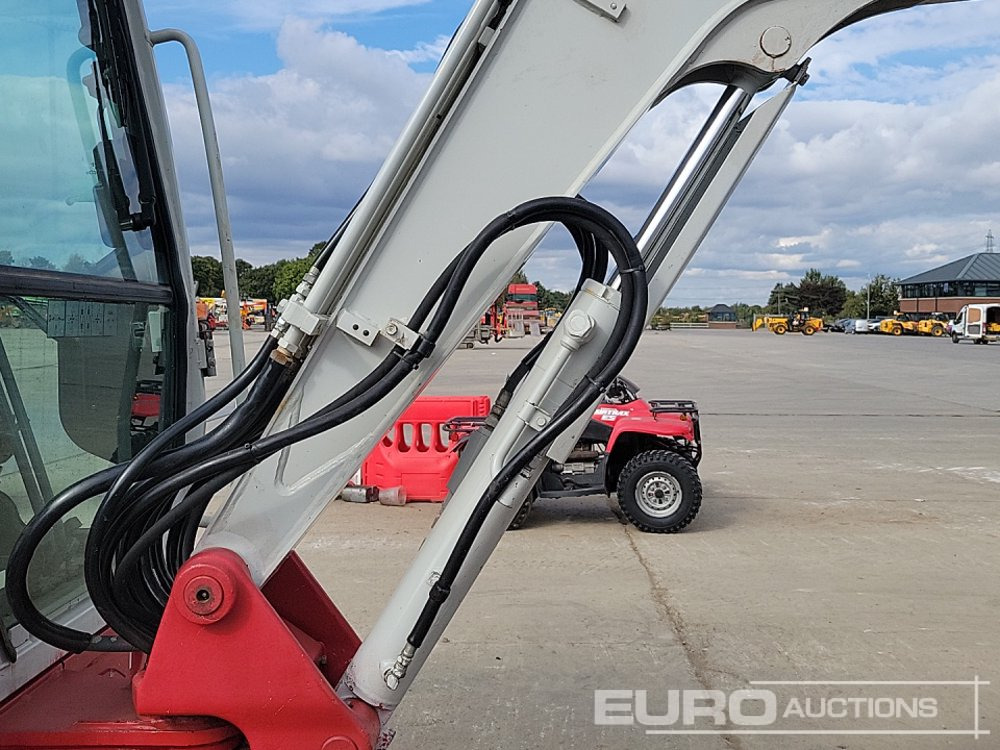 Mini rýpadlo 2019 Takeuchi TB230: obrázek 20