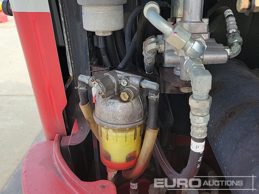 Mini rýpadlo 2019 Takeuchi TB230: obrázek 40