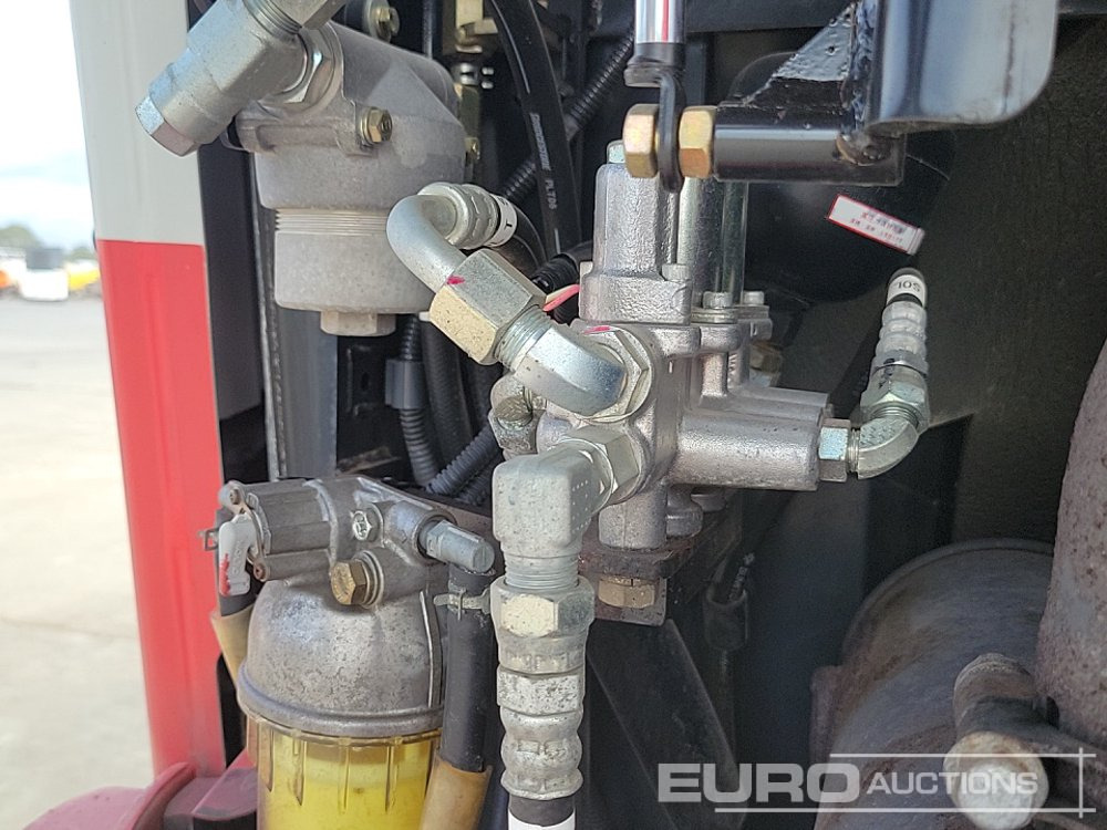 Mini rýpadlo 2019 Takeuchi TB230: obrázek 41
