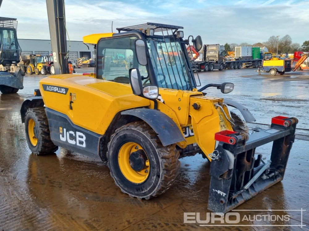 Teleskopický manipulátor 2020 JCB 525-60 Agri Plus: obrázek 7