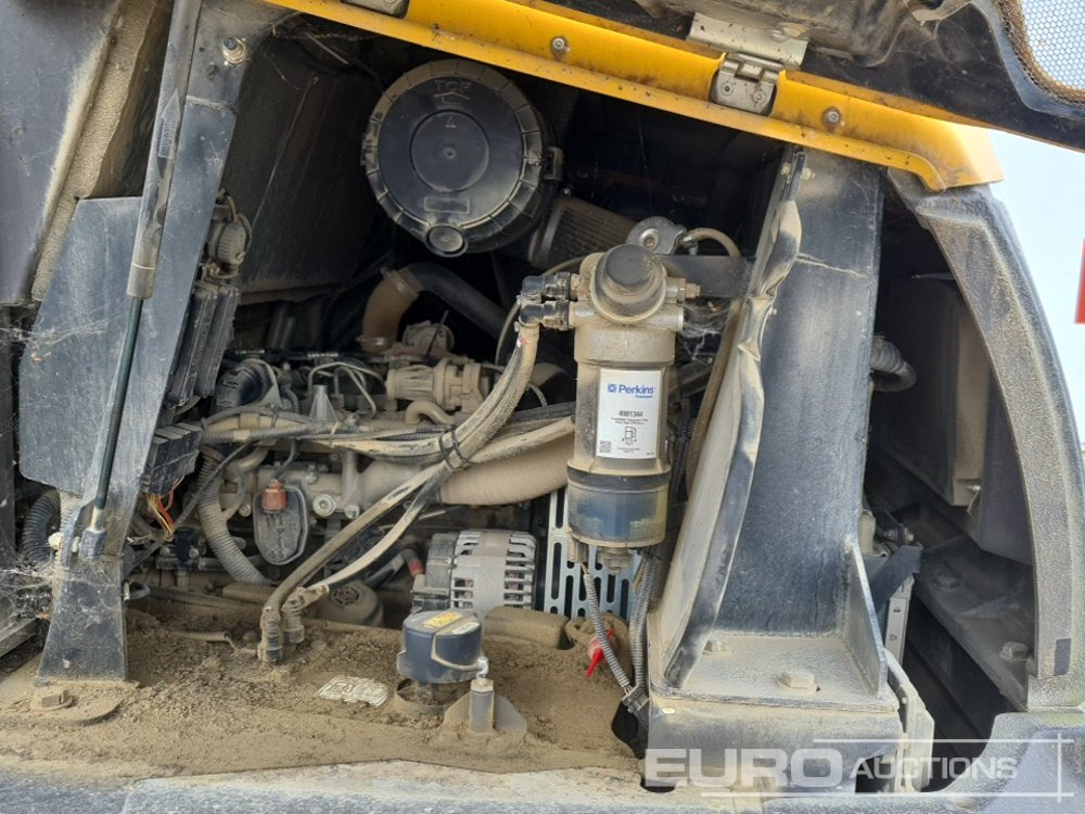 Mini-sklápěčka 2020 Mecalac 6 Ton: obrázek 15