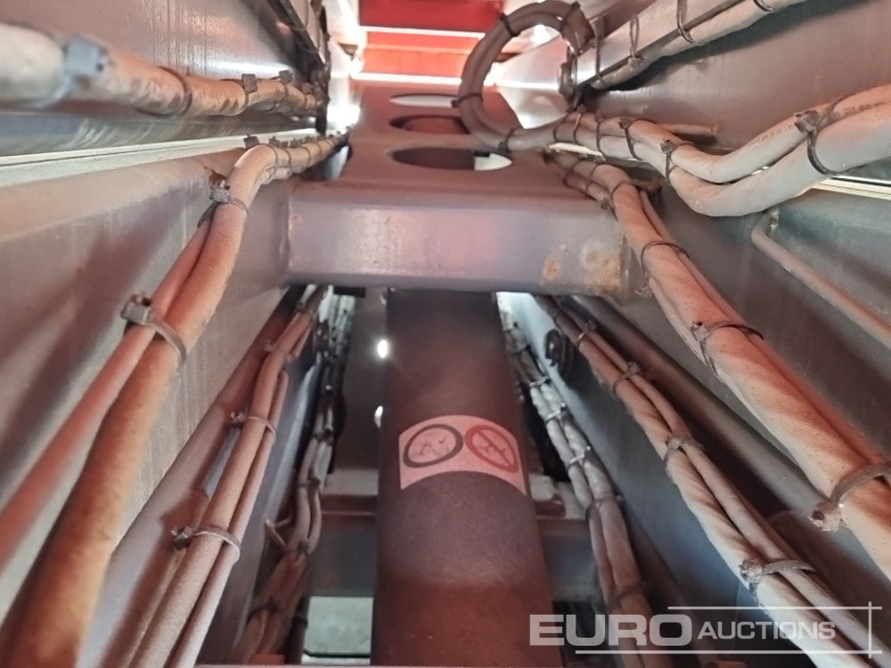 Pracovní plošina 2020 SkyJack SJ6832RT: obrázek 39