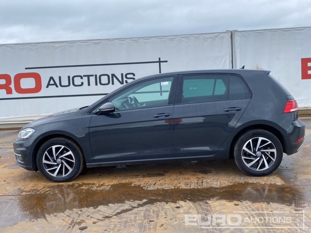 2020 Volkswagen Golf - Osobní auto: obrázek 2 2020 Volkswagen Golf - Osobní auto: obrázek 2