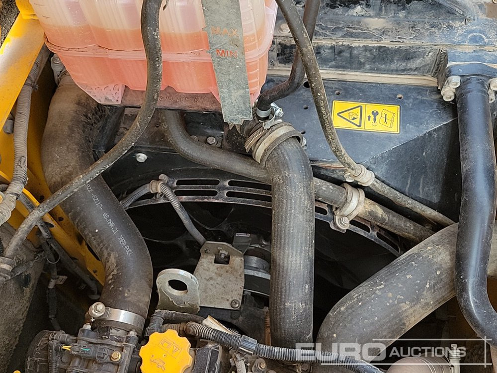 Pásové rýpadlo 2021 JCB 131XL: obrázek 31