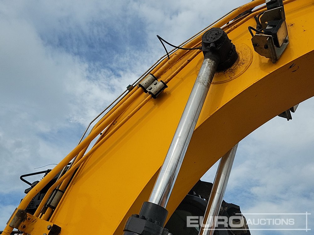 Pásové rýpadlo 2021 JCB 131XL: obrázek 18