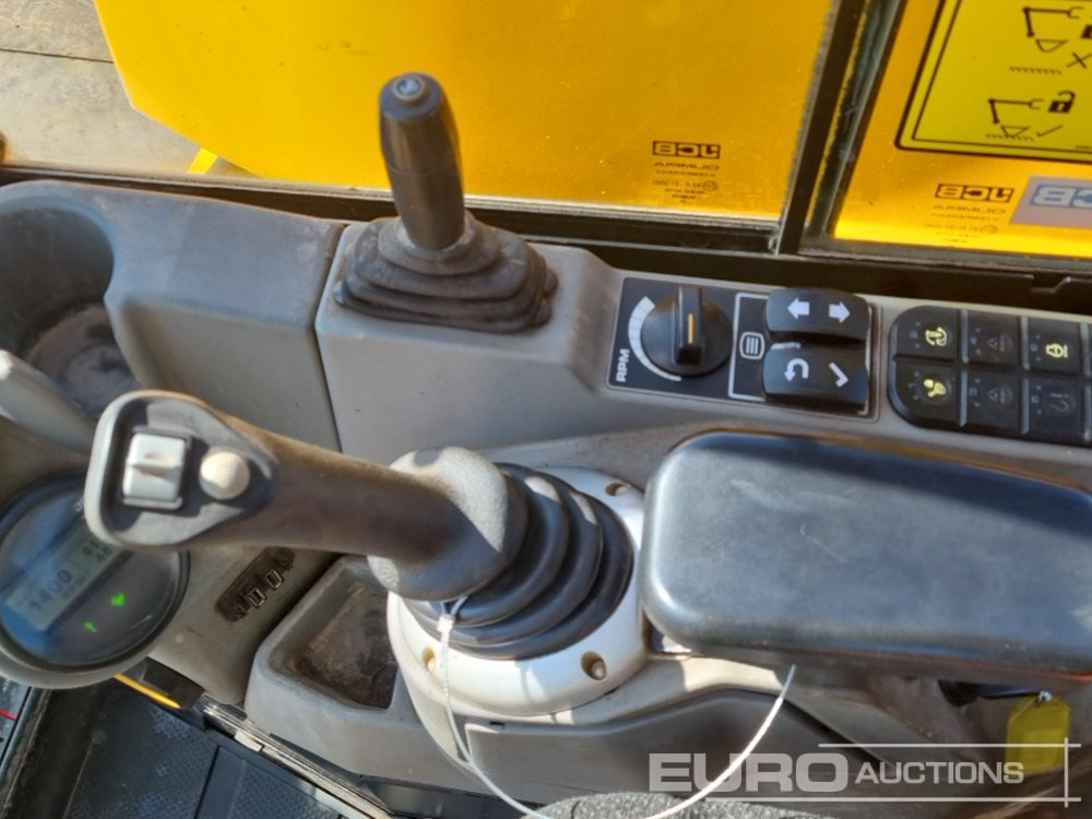 Mini rýpadlo 2021 JCB 35Z-1: obrázek 44