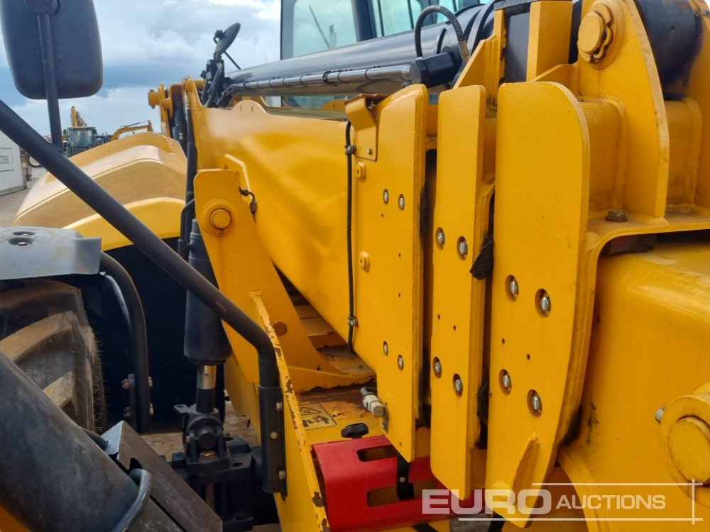 Teleskopický manipulátor 2021 JCB 540-170: obrázek 20