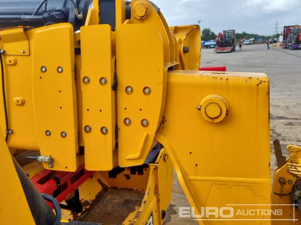 Teleskopický manipulátor 2021 JCB 540-170: obrázek 21