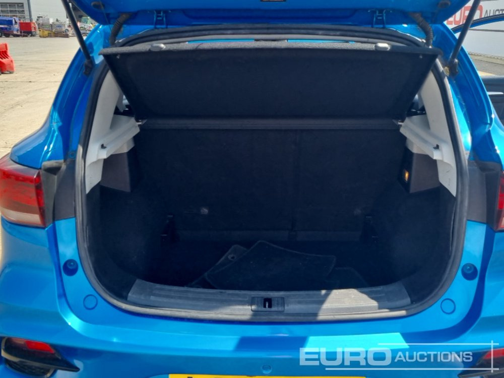 SUV 2021 MG ZS EXCLUSIVE T-GDI AUTO: obrázek 18