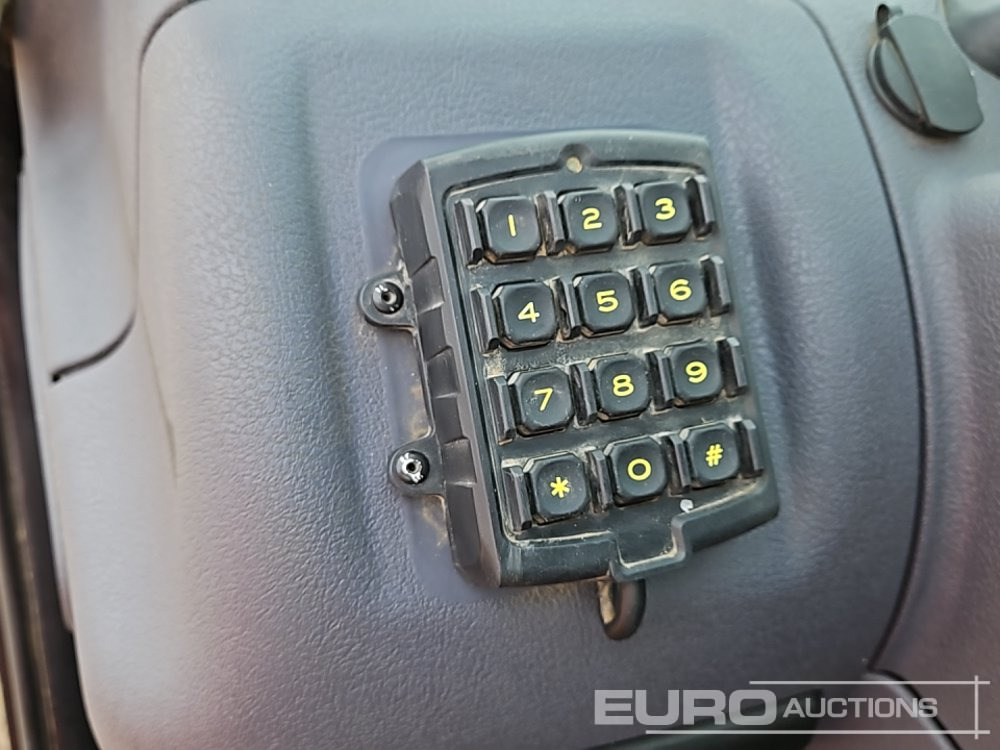 Teleskopický manipulátor 2021 Manitou MT733 Easy: obrázek 29