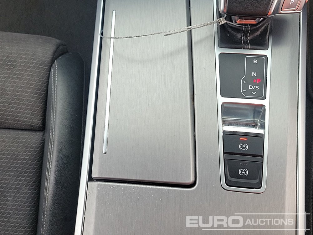 Osobní auto 2022 Audi A6 S LINE: obrázek 33