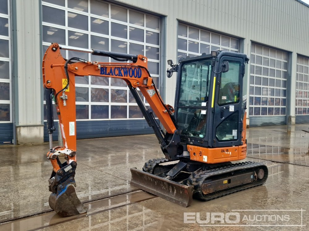 2022 Hitachi ZX26U-6 CLR - Mini rýpadlo: obrázek 1 2022 Hitachi ZX26U-6 CLR - Mini rýpadlo: obrázek 1